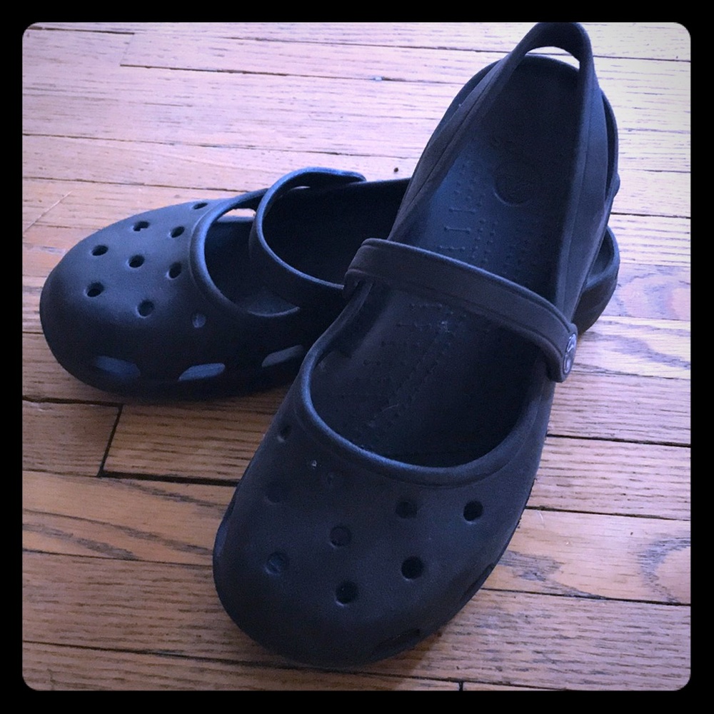 Black Mary Jane Crocs